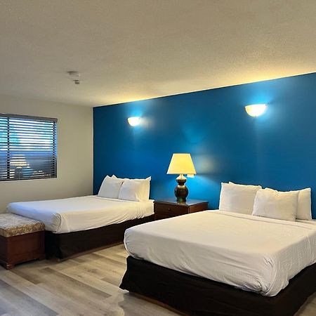 VIP Motel Parksville Buitenkant foto