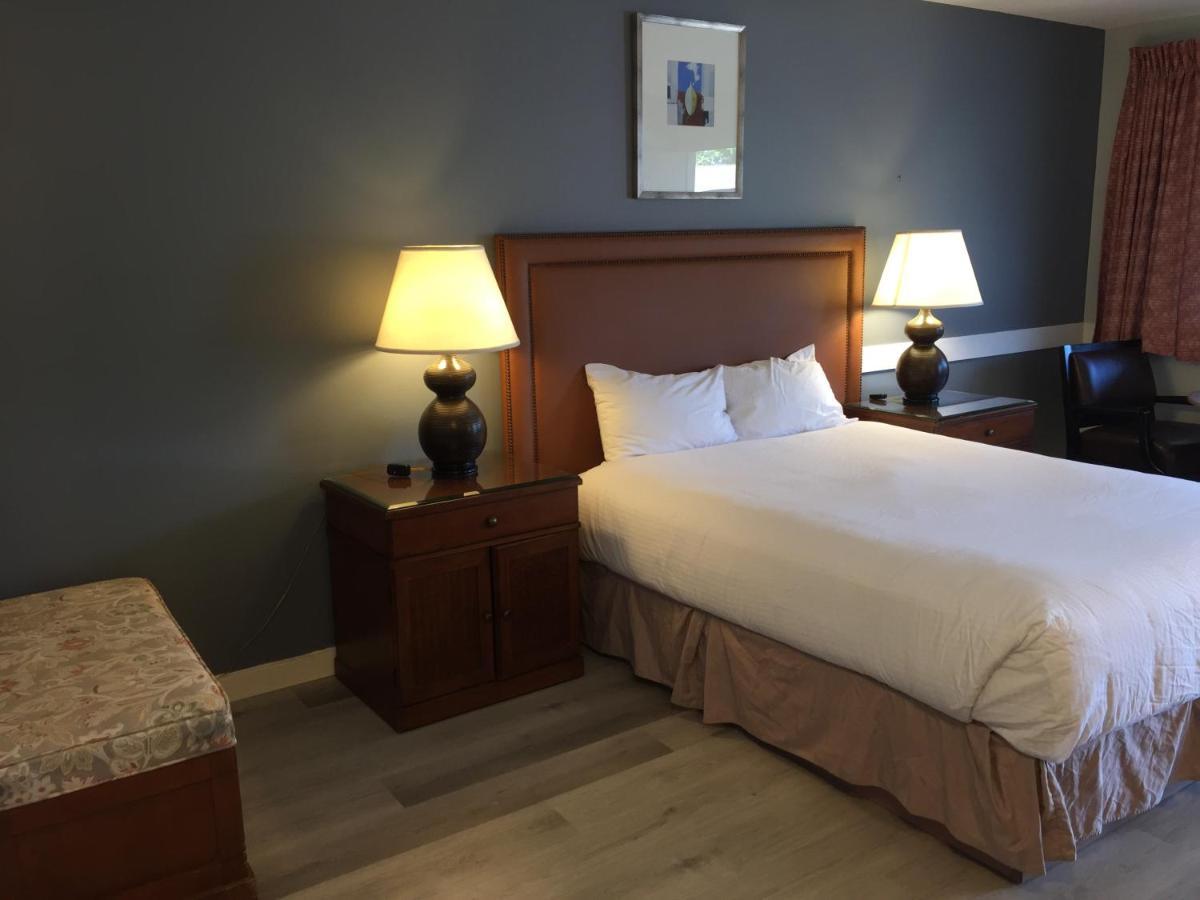 VIP Motel Parksville Buitenkant foto