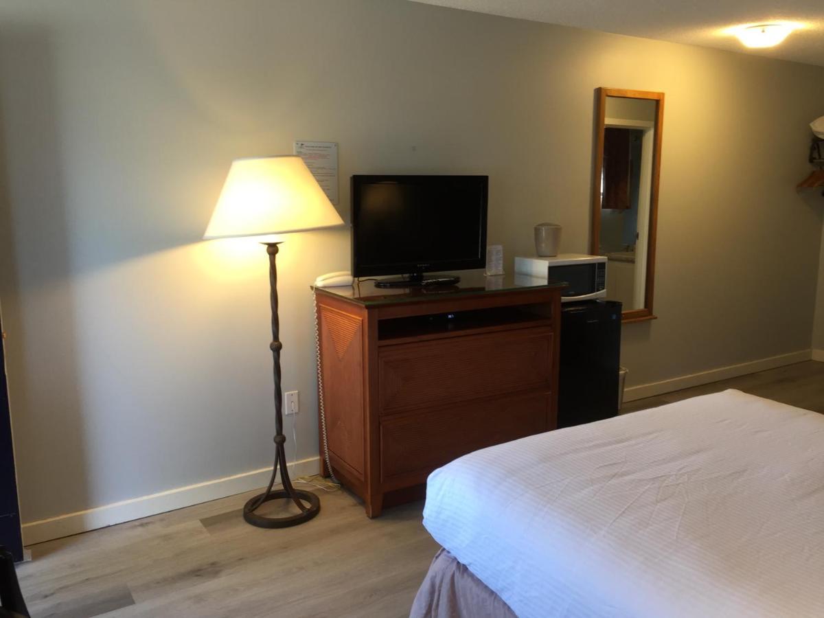 VIP Motel Parksville Buitenkant foto