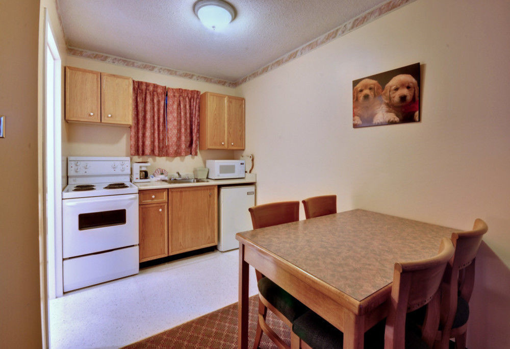 VIP Motel Parksville Buitenkant foto