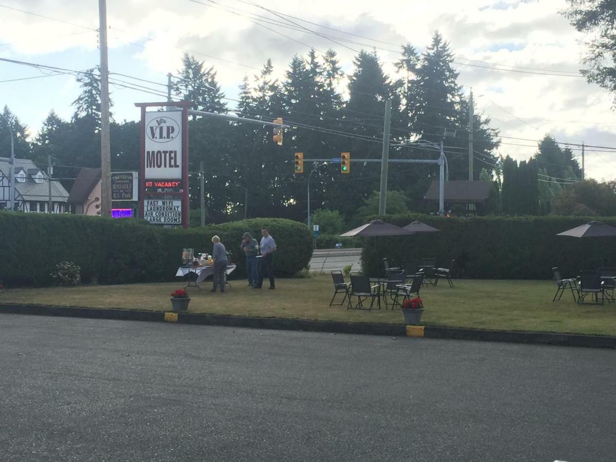 VIP Motel Parksville Buitenkant foto
